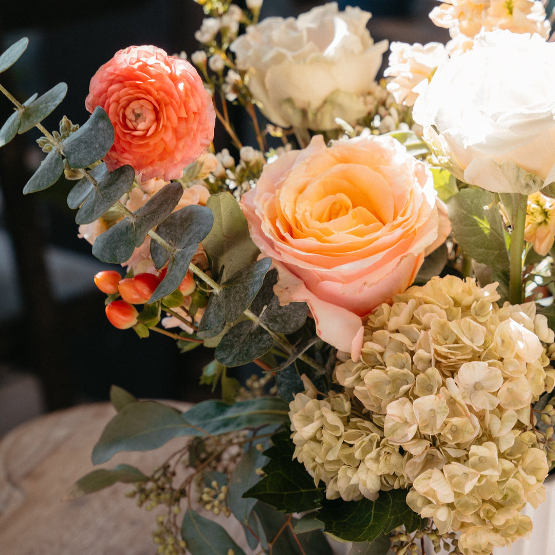 February 7 | Fresh Cut Floral Arrangement Workshop - Studio City