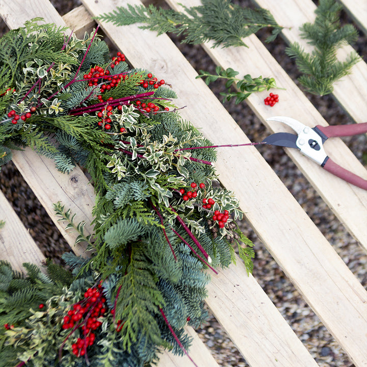 December 13 | Holiday Wreath Workshop - Studio City